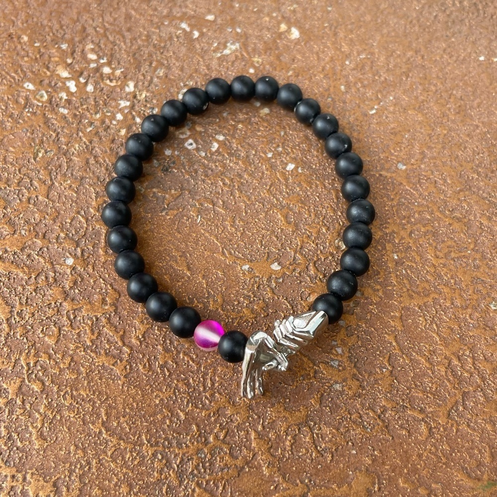 Beaded hand bracelet 👌🏻